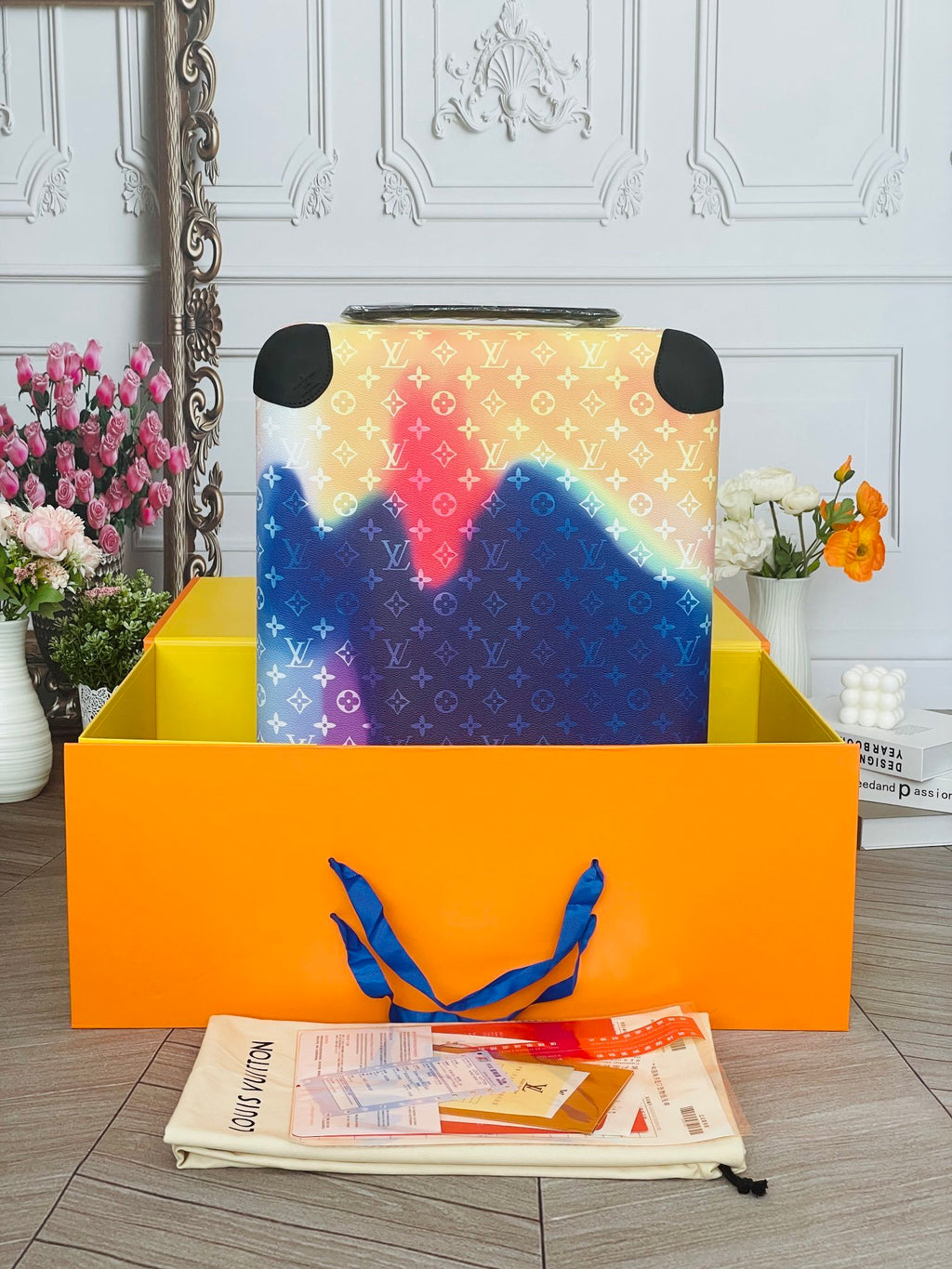 LOUIS VUITTON Horizon Monogram Trolley