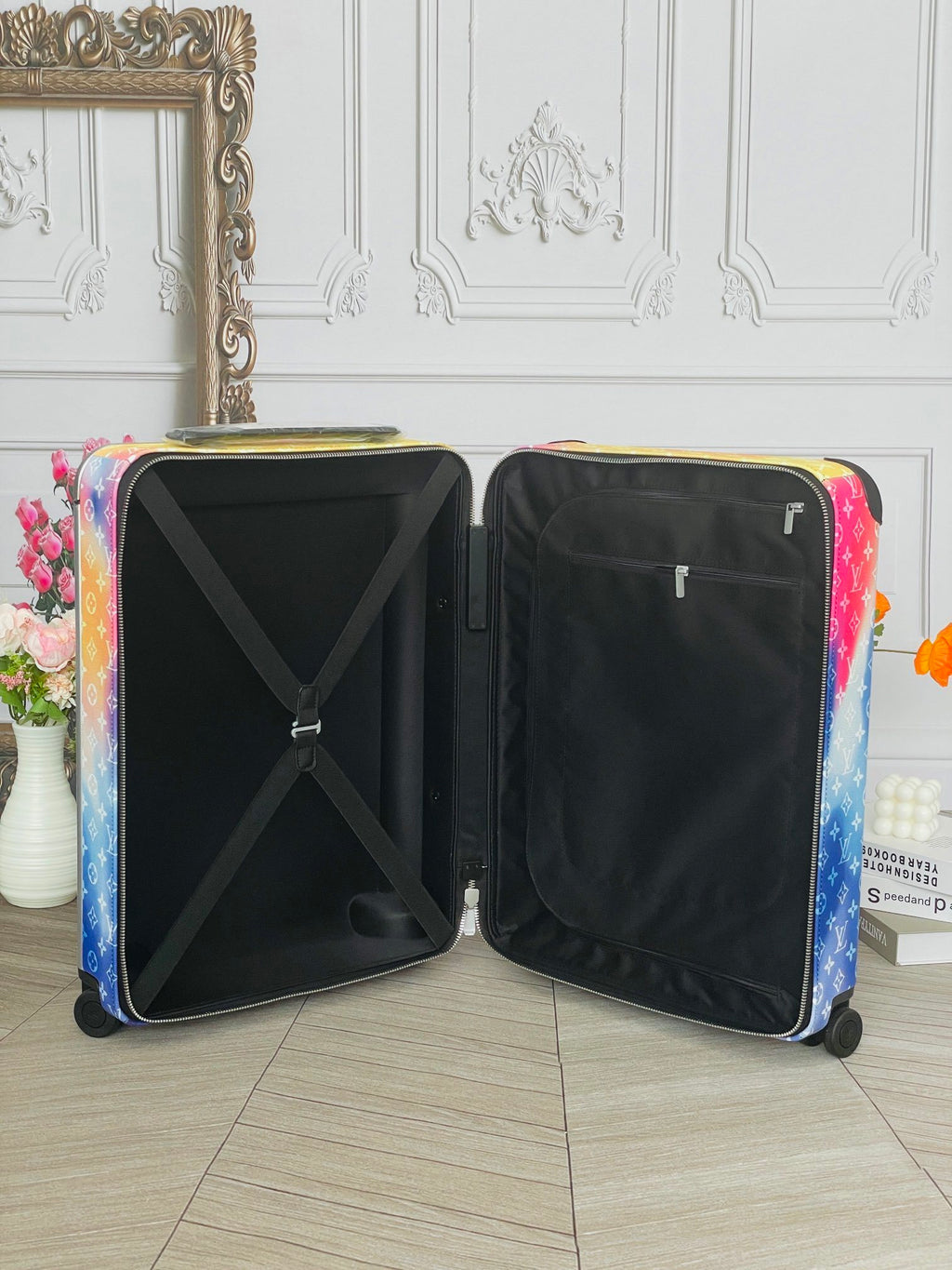 LOUIS VUITTON Horizon Monogram Trolley