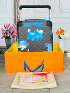 LOUIS VUITTON Horizon Monogram Trolley