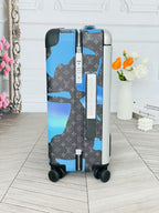 LOUIS VUITTON Horizon Monogram Trolley