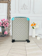 LOUIS VUITTON Horizon Monogram Trolley