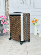 LOUIS VUITTON Horizon Monogram Trolley