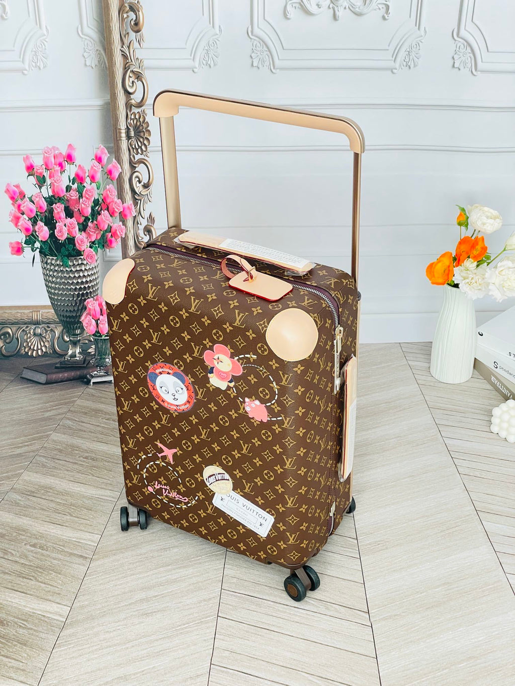 LOUIS VUITTON Horizon Monogram Trolley