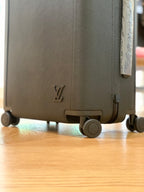 LOUIS VUITTON Horizon 55 Four-Wheel Trolley