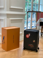 LOUIS VUITTON Horizon 55 Four-Wheel Trolley