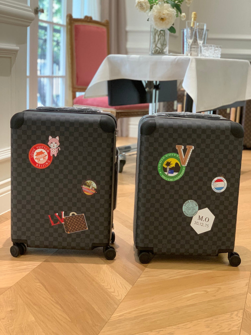 LOUIS VUITTON Horizon 55 Four-Wheel Trolley