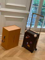 LOUIS VUITTON Horizon 55 Four-Wheel Trolley