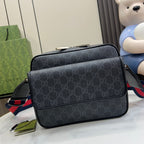 Gucci GG Supreme Small Crossbody Bag