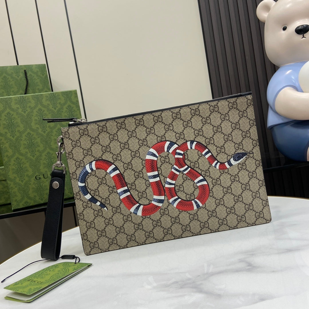 Gucci Ophidia GG Pouch