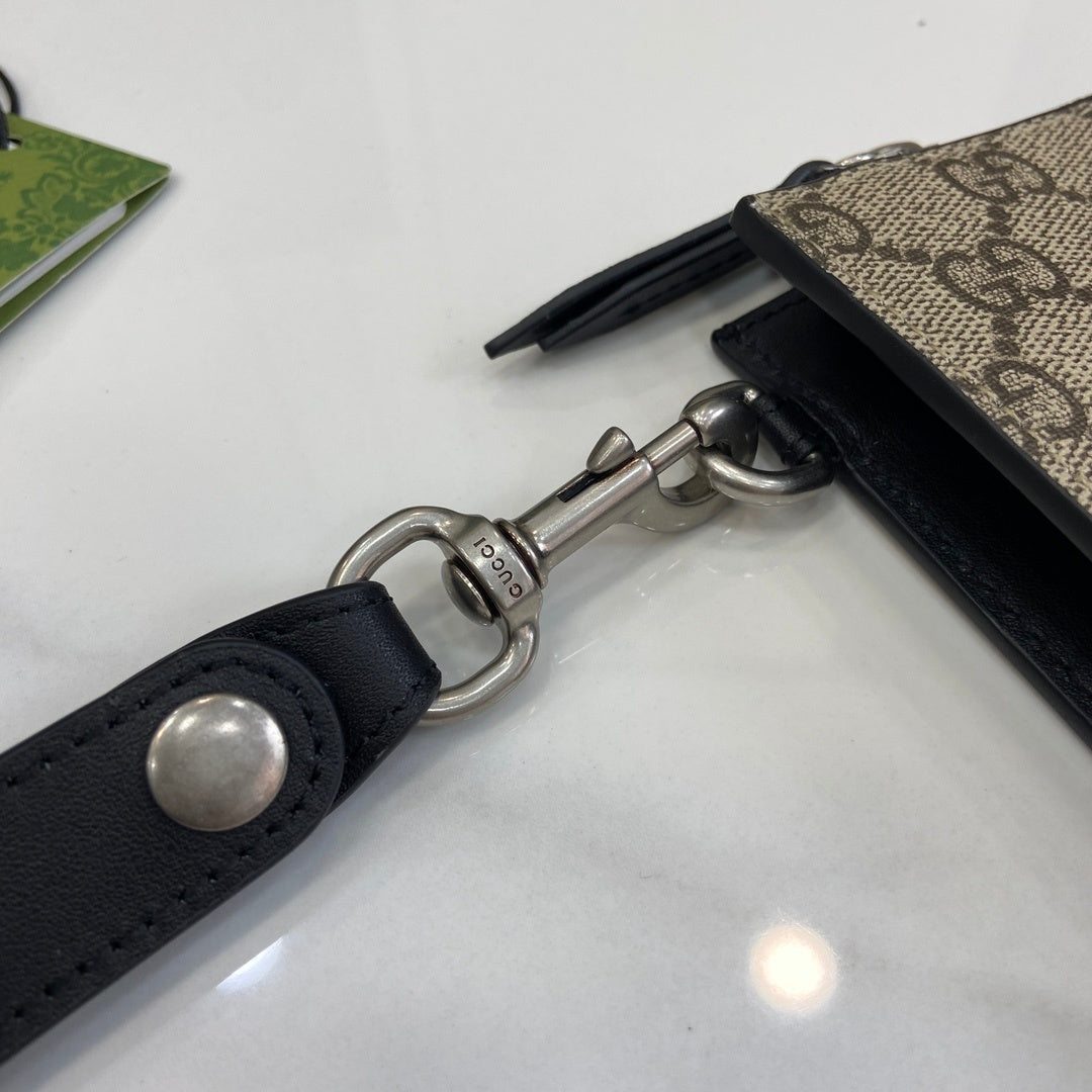 Gucci Ophidia GG Pouch