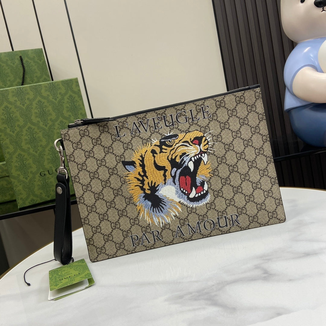 Gucci Ophidia GG Pouch
