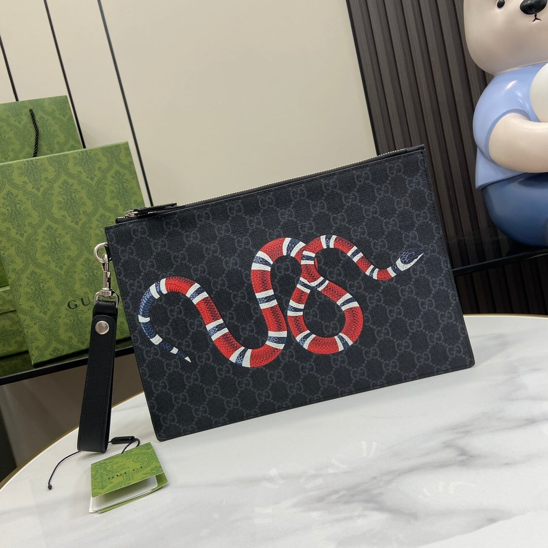 Gucci Ophidia GG Pouch