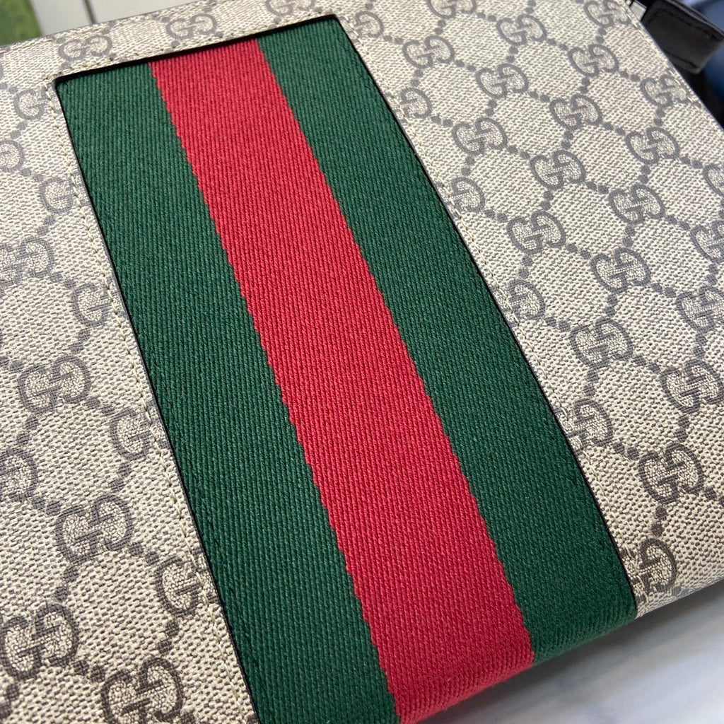 Gucci Ophidia GG Clutch