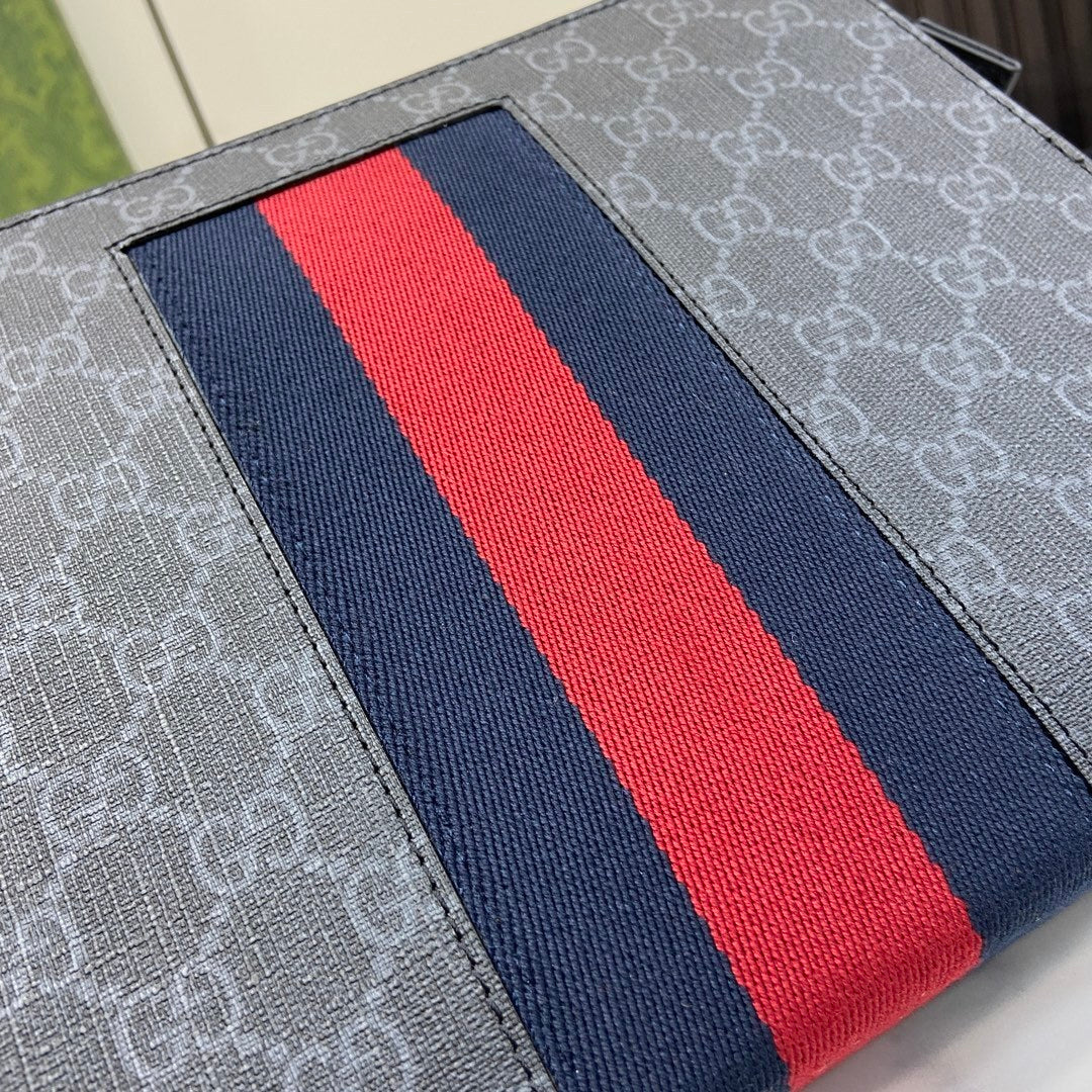 Gucci Ophidia GG Clutch