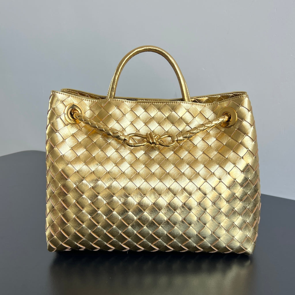 Bottega Veneta Andiamo Handbag (Metallic)