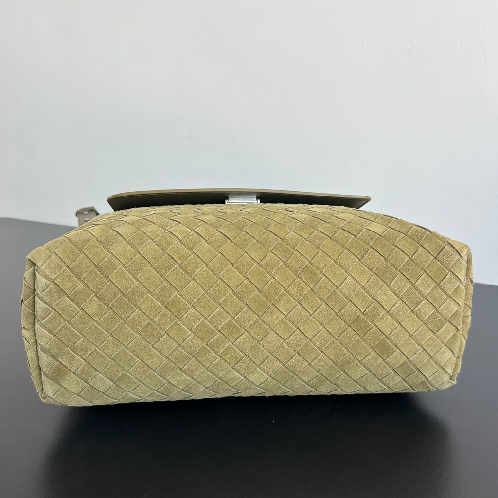 Bottega Veneta Andiamo Men’s Bag