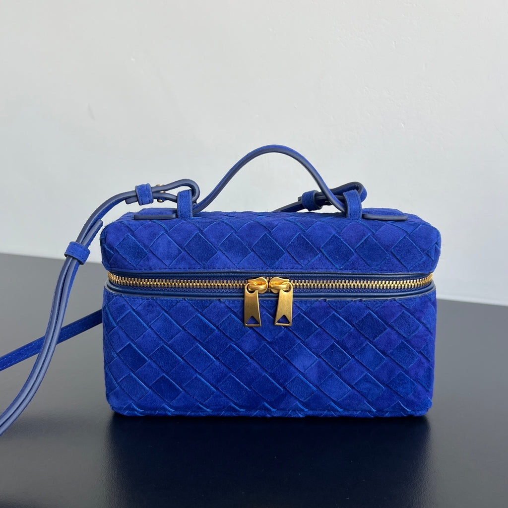 Bottega Veneta Vanity Case (Suede)