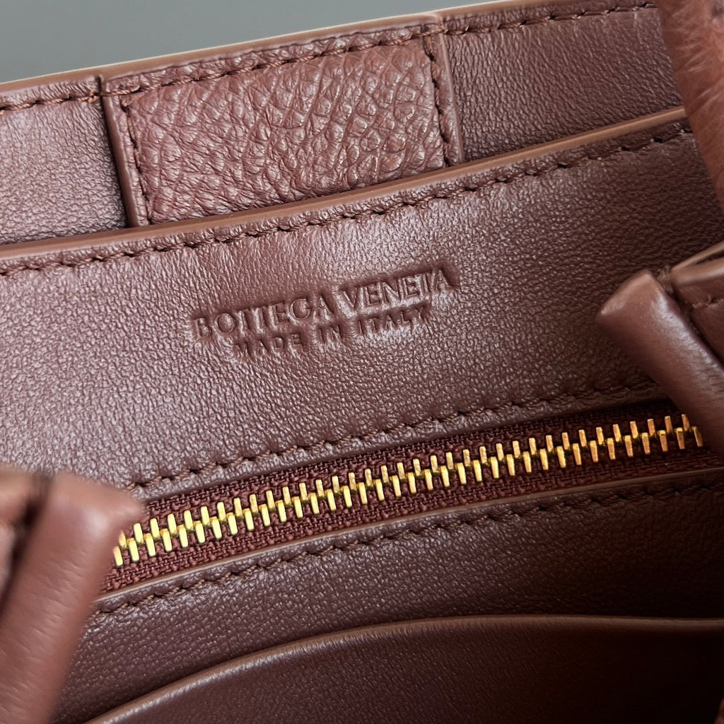 Bottega Veneta Andiamo Handbag (Ostrich Leather)