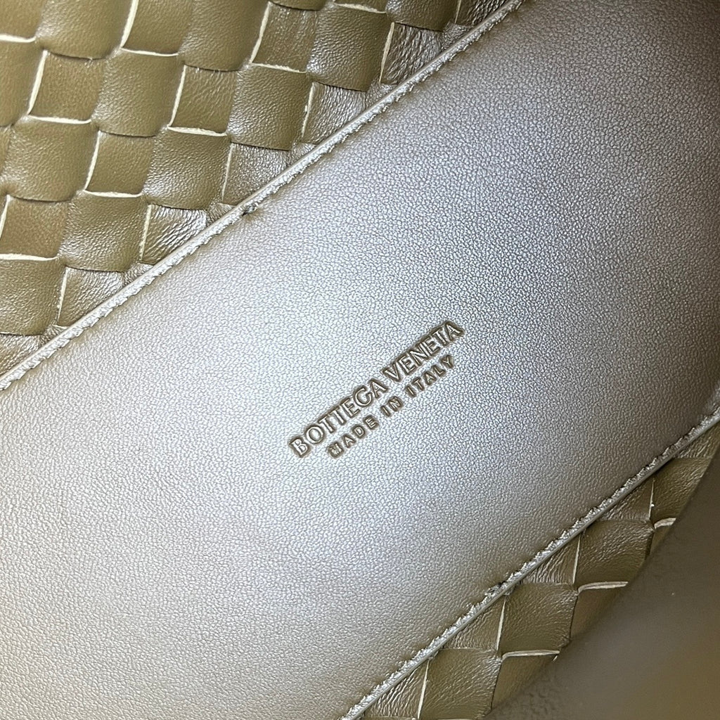 Bottega Veneta Andiamo Suede Bag