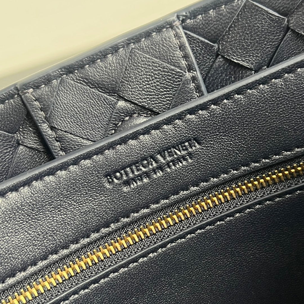 Bottega Veneta Chain-Interwoven Andiamo Bag