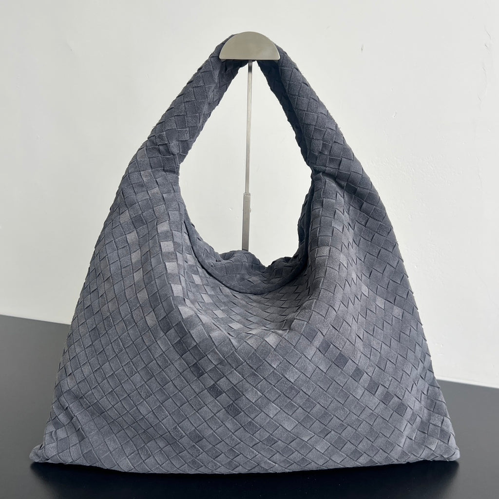 Bottega Veneta Hop Bag (Large)
