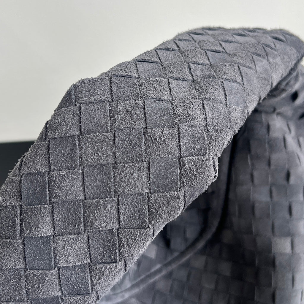 Bottega Veneta Hop Bag (Large)