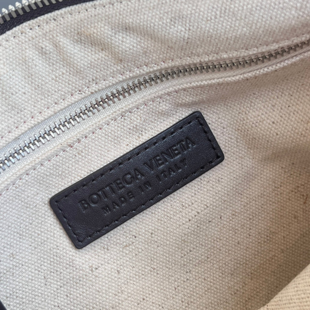 Bottega Veneta Tribeca Suede Box Bag