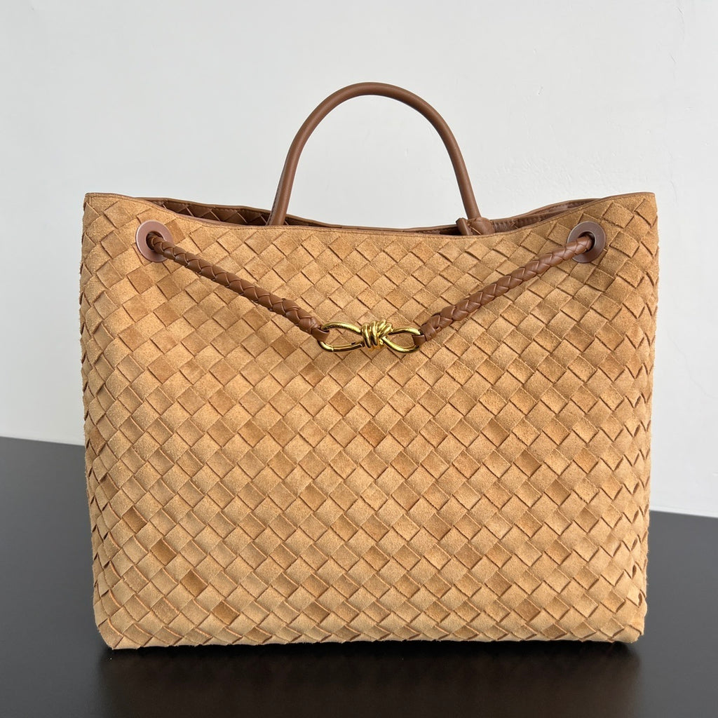 Bottega Veneta Andiamo Suede Bag