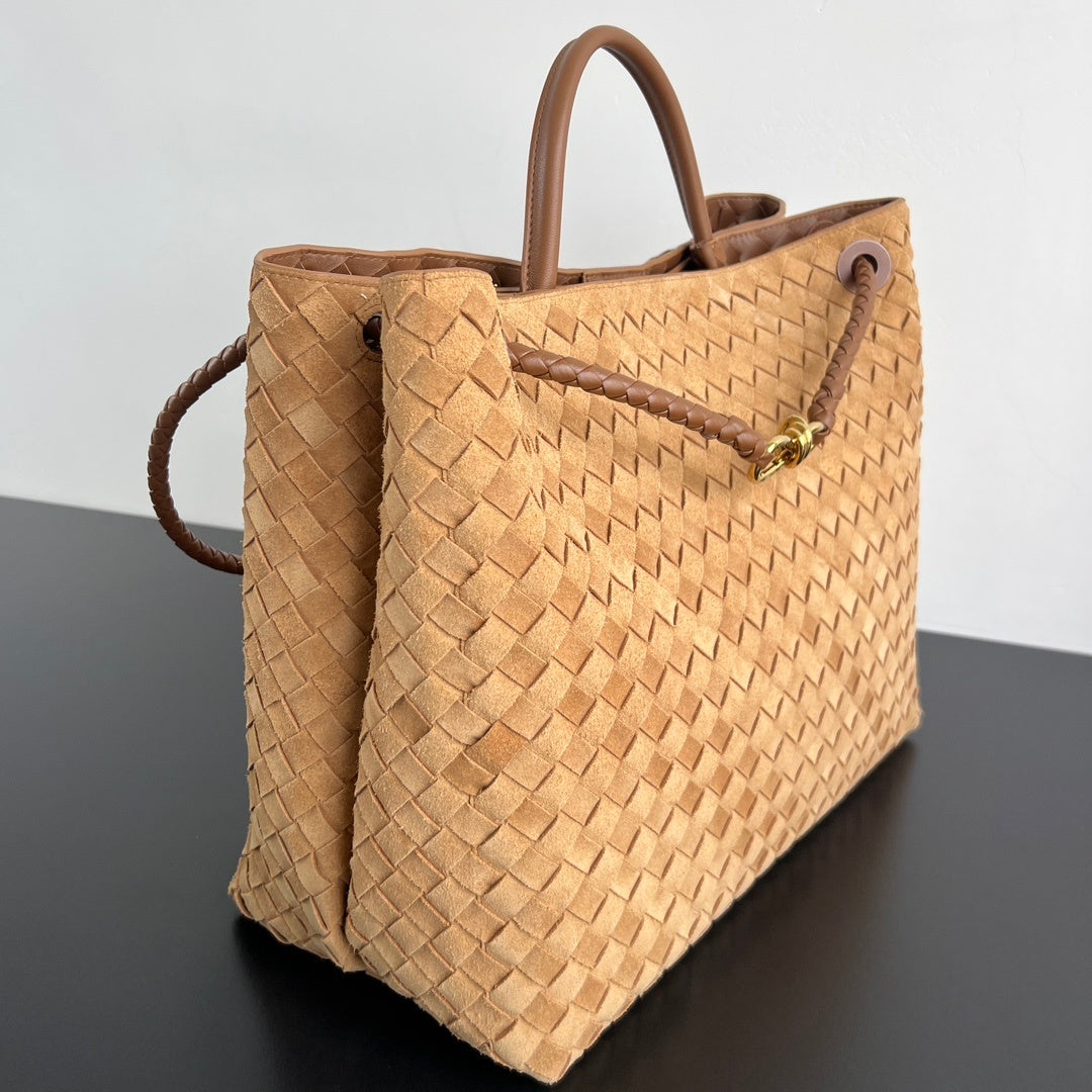 Bottega Veneta Andiamo Suede Bag
