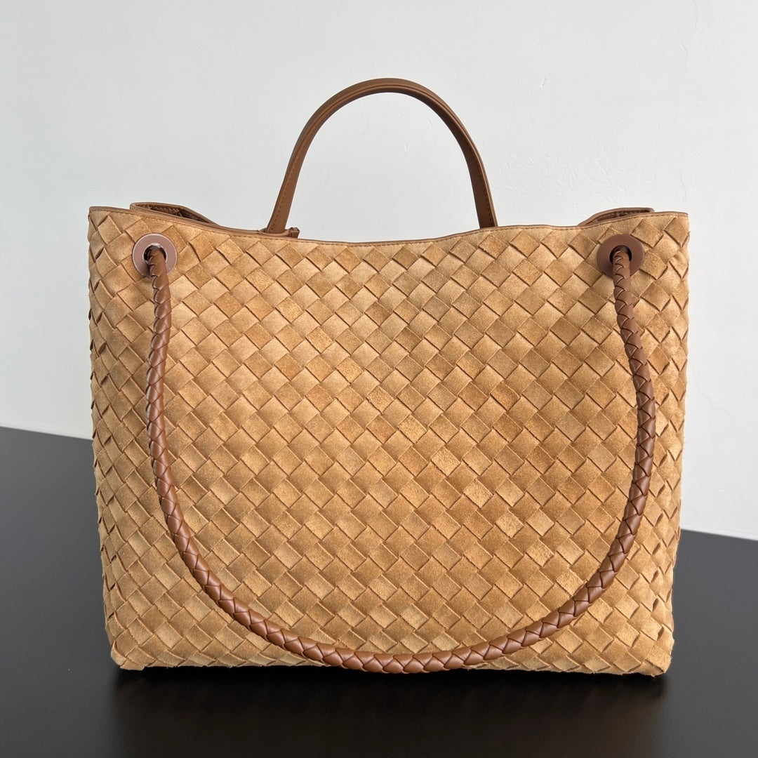 Bottega Veneta Andiamo Suede Bag