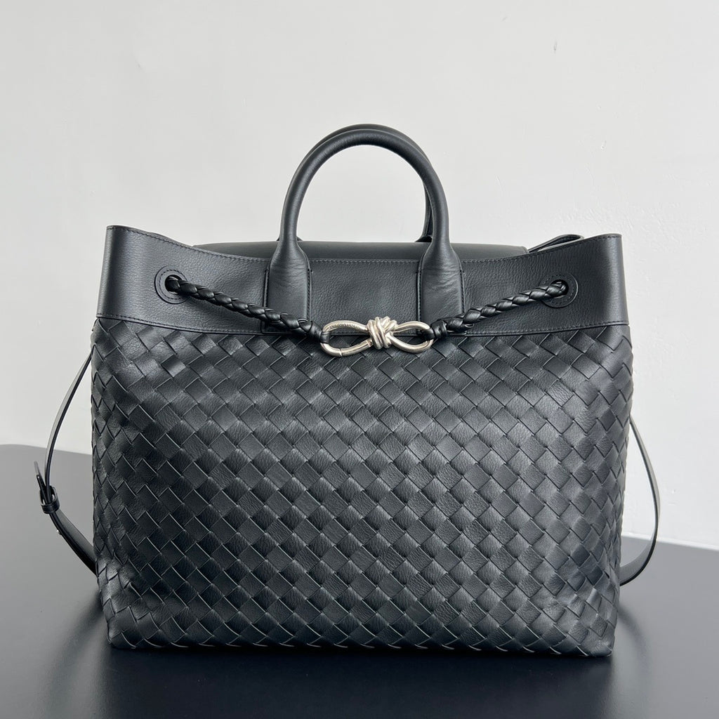 Bottega Veneta Andiamo Bag (Unisex)