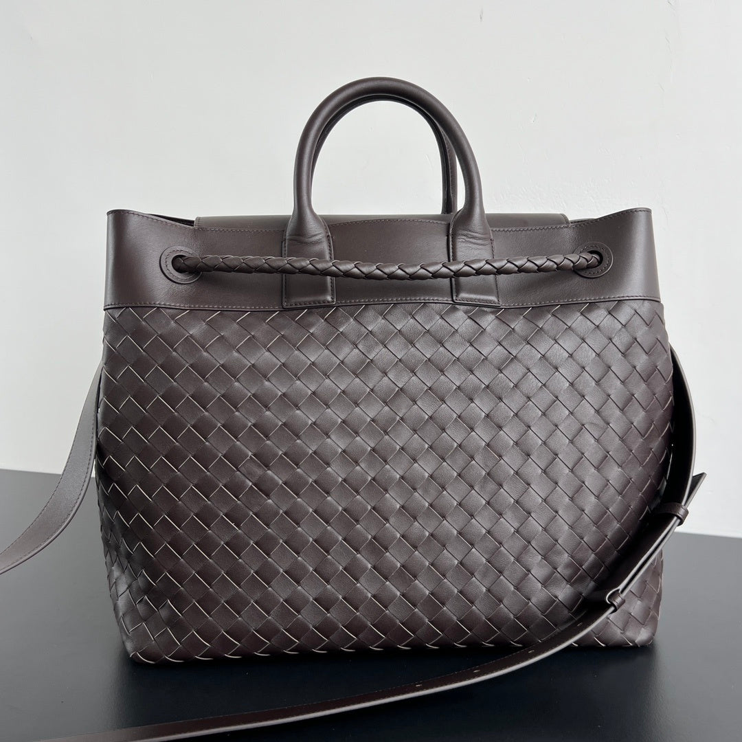 Bottega Veneta Andiamo Bag (Unisex)