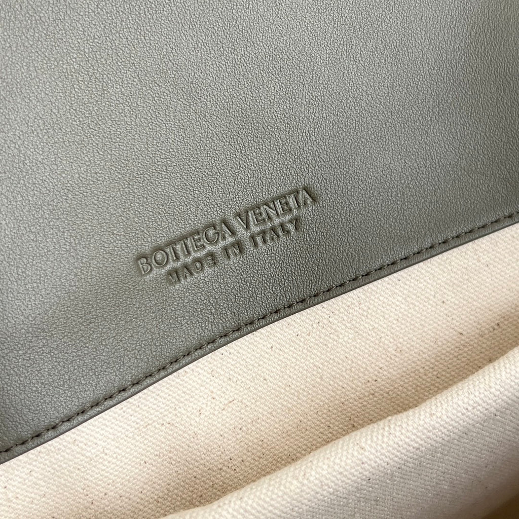 Bottega Veneta Men’s Woven Backpack