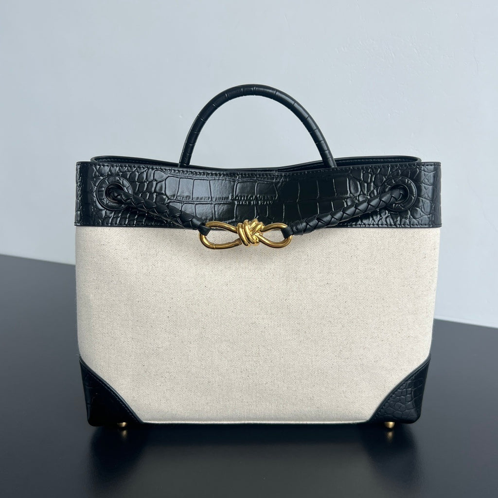 Bottega Veneta Andiamo Bag