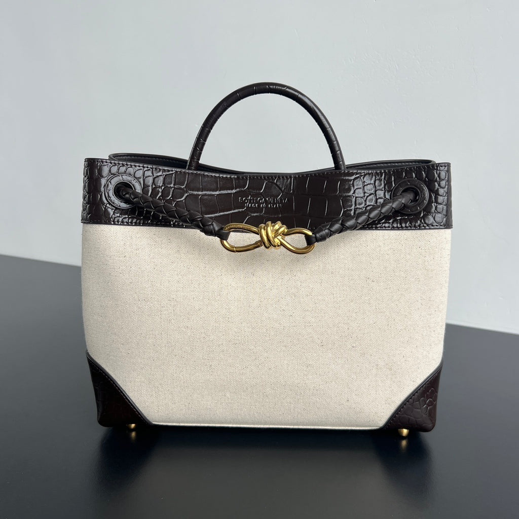 Bottega Veneta Andiamo Bag