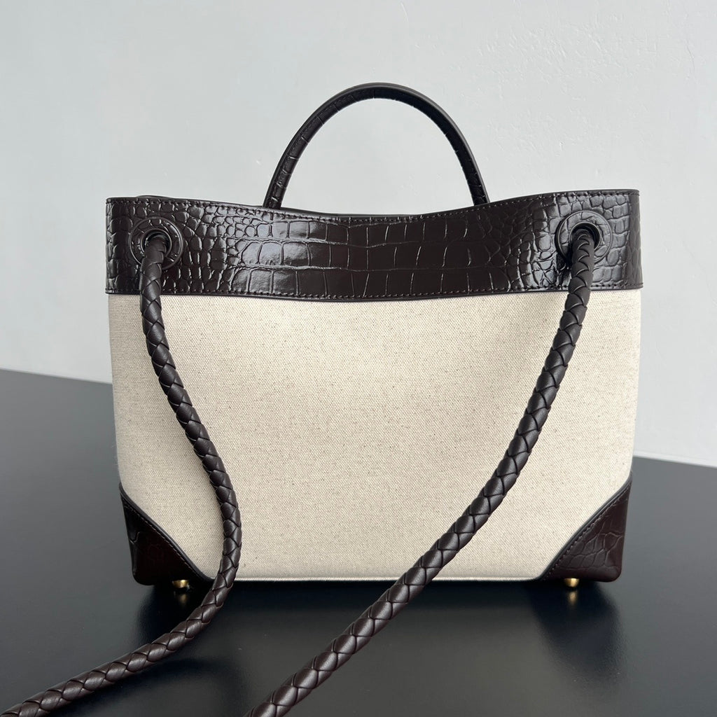 Bottega Veneta Andiamo Bag