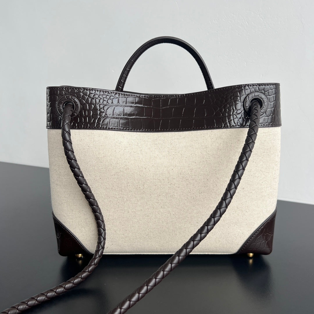 Bottega Veneta Andiamo Bag