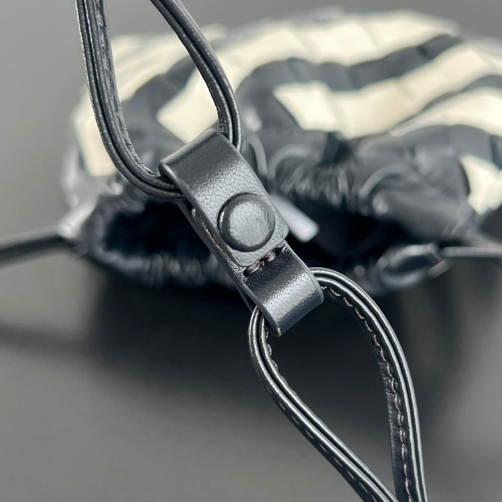 Bottega Veneta Drawstring Dustbag