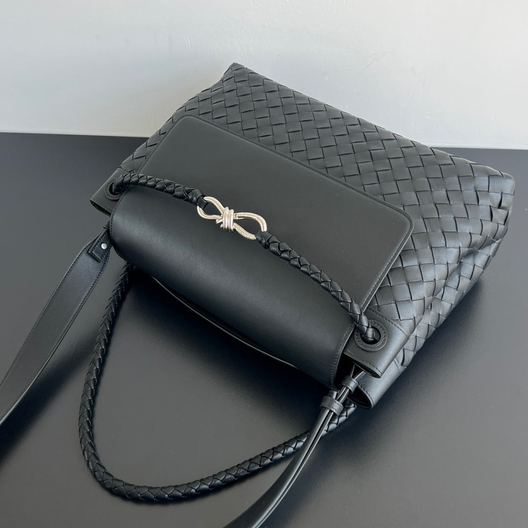 Bottega Veneta Andiamo Men’s Bag