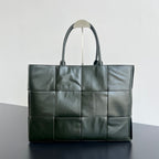 Bottega Veneta Arco Tote Bag (Large)