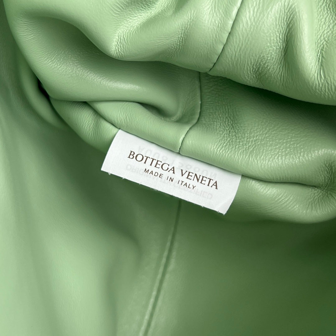 Bottega Veneta Lauren 1980 Chain Clutch