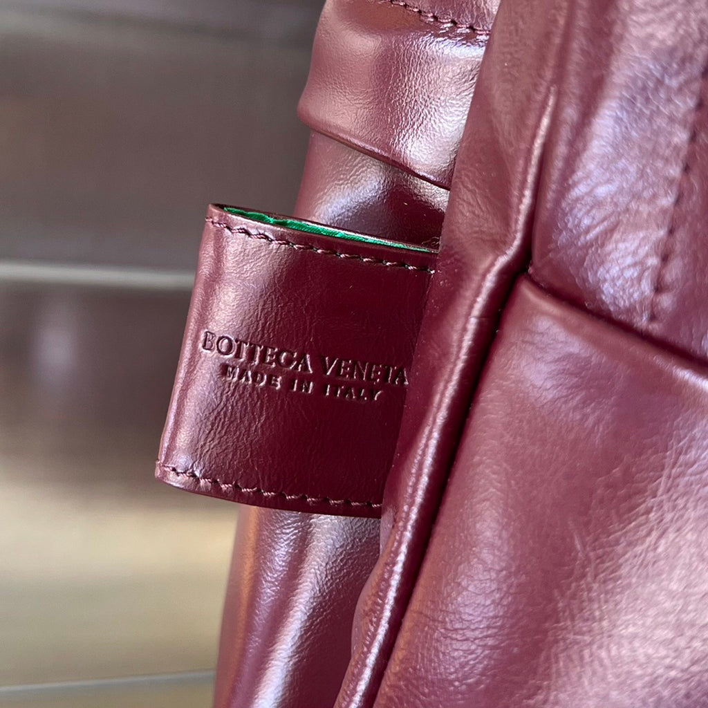 Bottega Veneta Pleated Oil-Waxed Leather Backpack