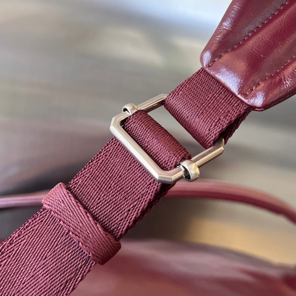 Bottega Veneta Pleated Oil-Waxed Leather Backpack