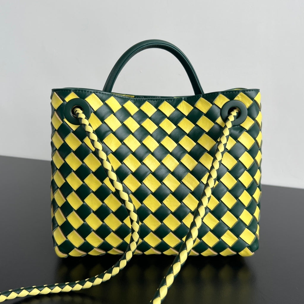 Bottega Veneta Andiamo Handbag