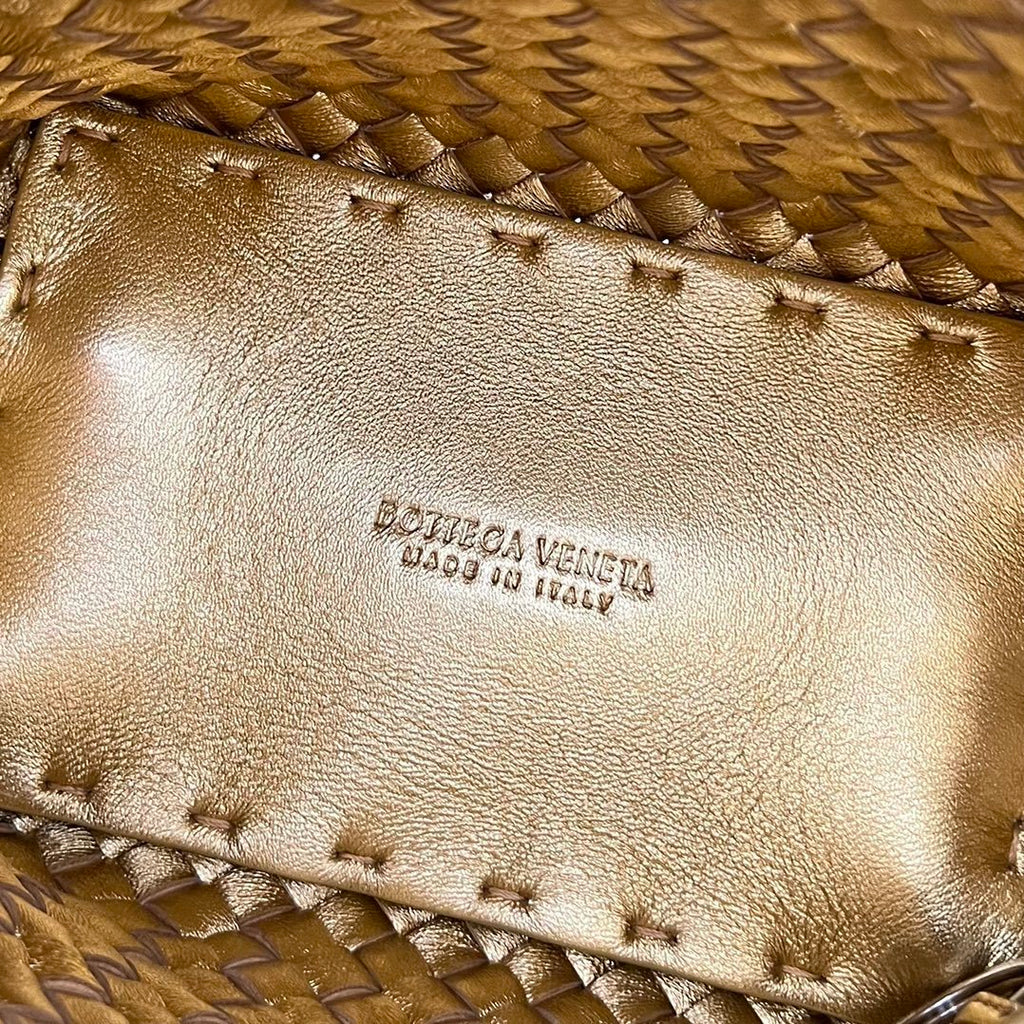 Bottega Veneta Cabat Bucket Bag