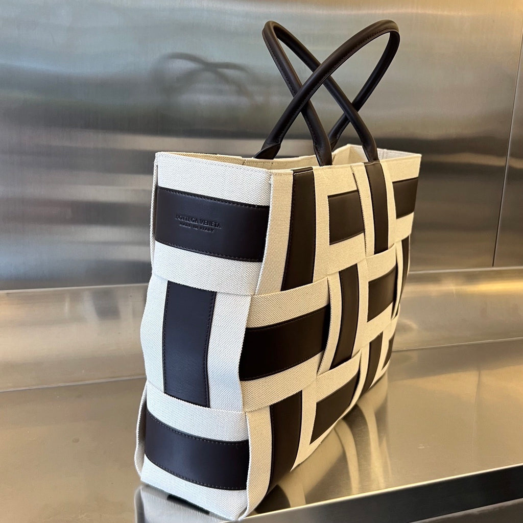 Bottega Veneta Panda Bi-Color Tote Bag
