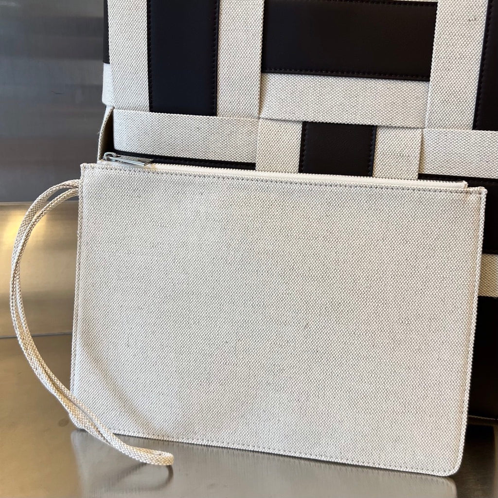 Bottega Veneta Panda Bi-Color Tote Bag