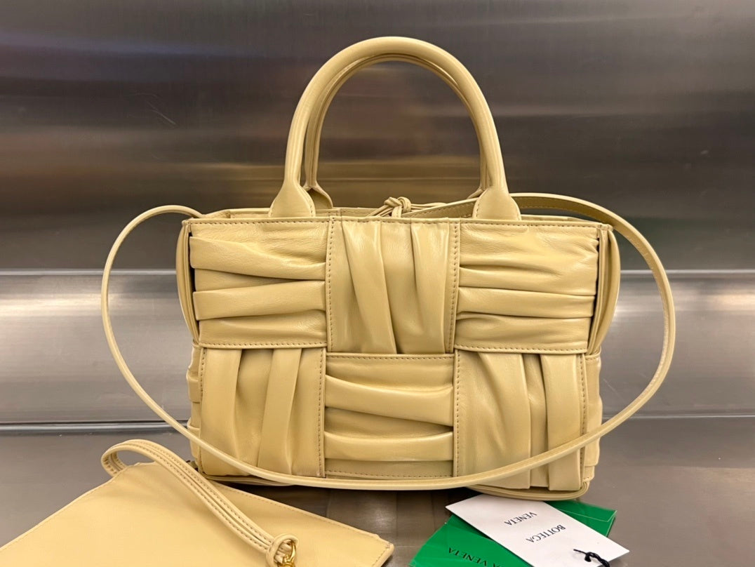 Bottega Veneta Mini Arco Tote