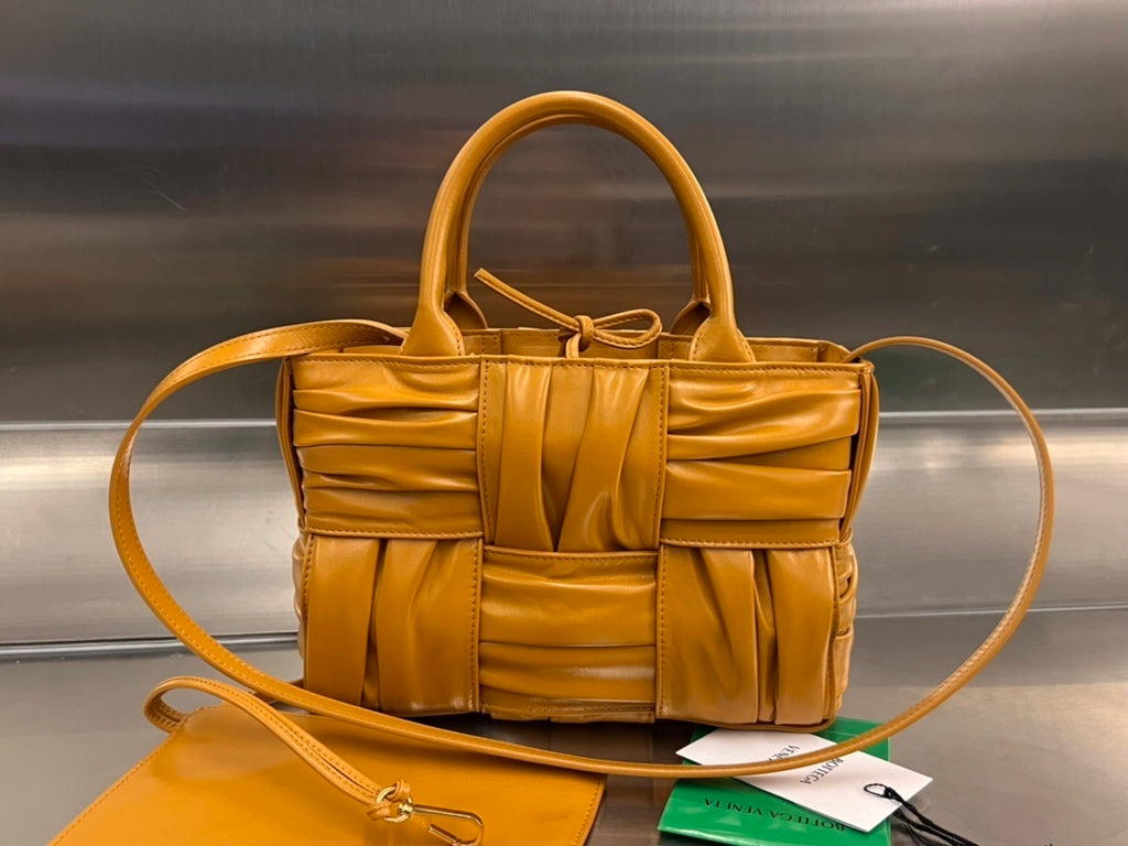 Bottega Veneta Mini Arco Tote