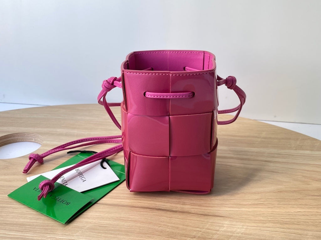 Bottega Veneta Bucket Crossbody Bag